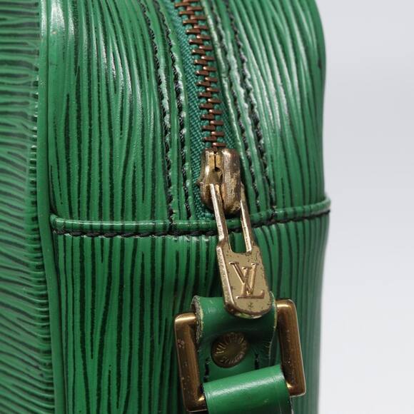 LOUIS VUITTON Epi Trocadero 23 Shoulder Bag Green M52304 - Picture 9 of 16